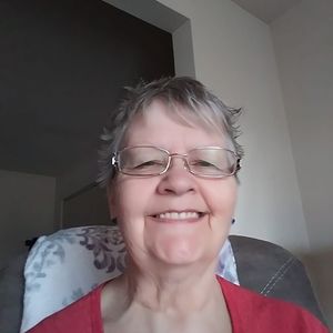 Meet your Posher, Frances